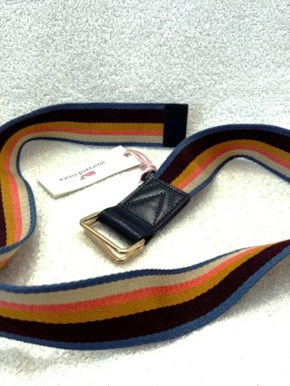 Vineyard Vines Heritage D-Ring striped belt in Crimson Size M